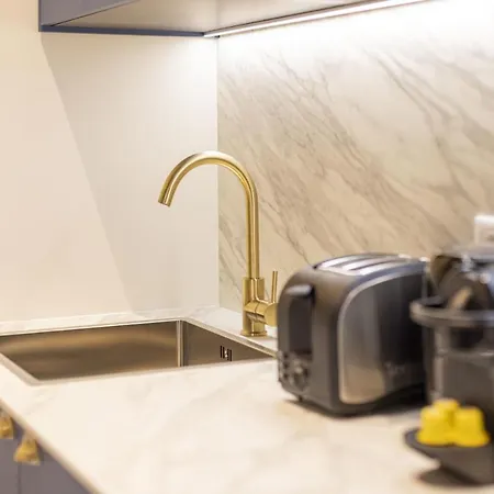 Amazing - 2br-6p - Gare Du Nord Lejlighed *